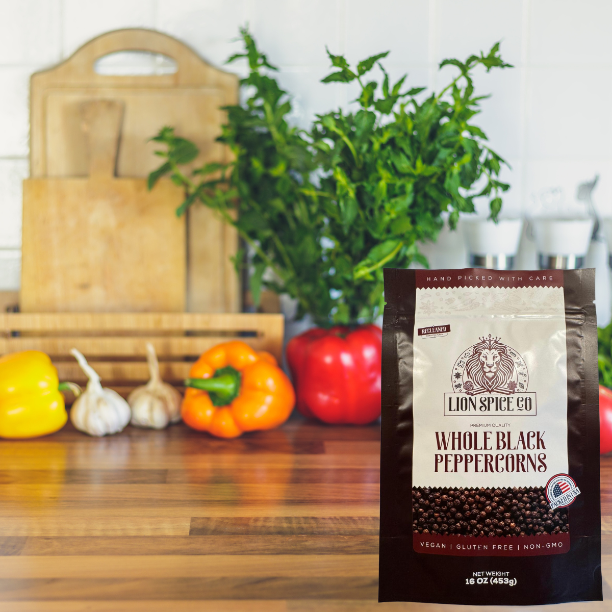 Recleaned Black Whole Peppercorn, Vietnamese, Bold & Aromatic for Grinder Refills